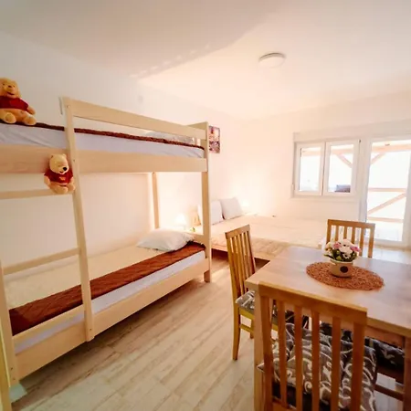 Sarovic Tara 2 Daire *